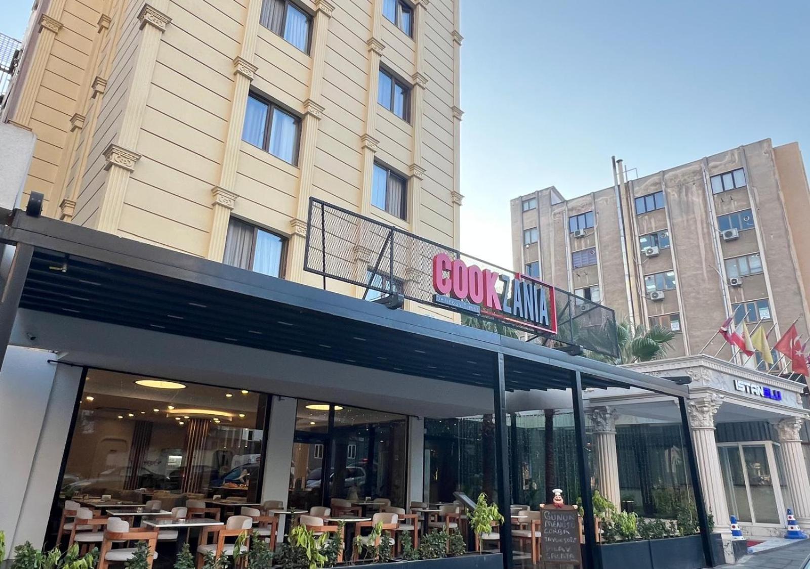 Istanblu Hotel Atasehir Istanbul Bagian luar foto